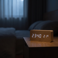 Wood-grain LED alarm clock with temperature display – view 9